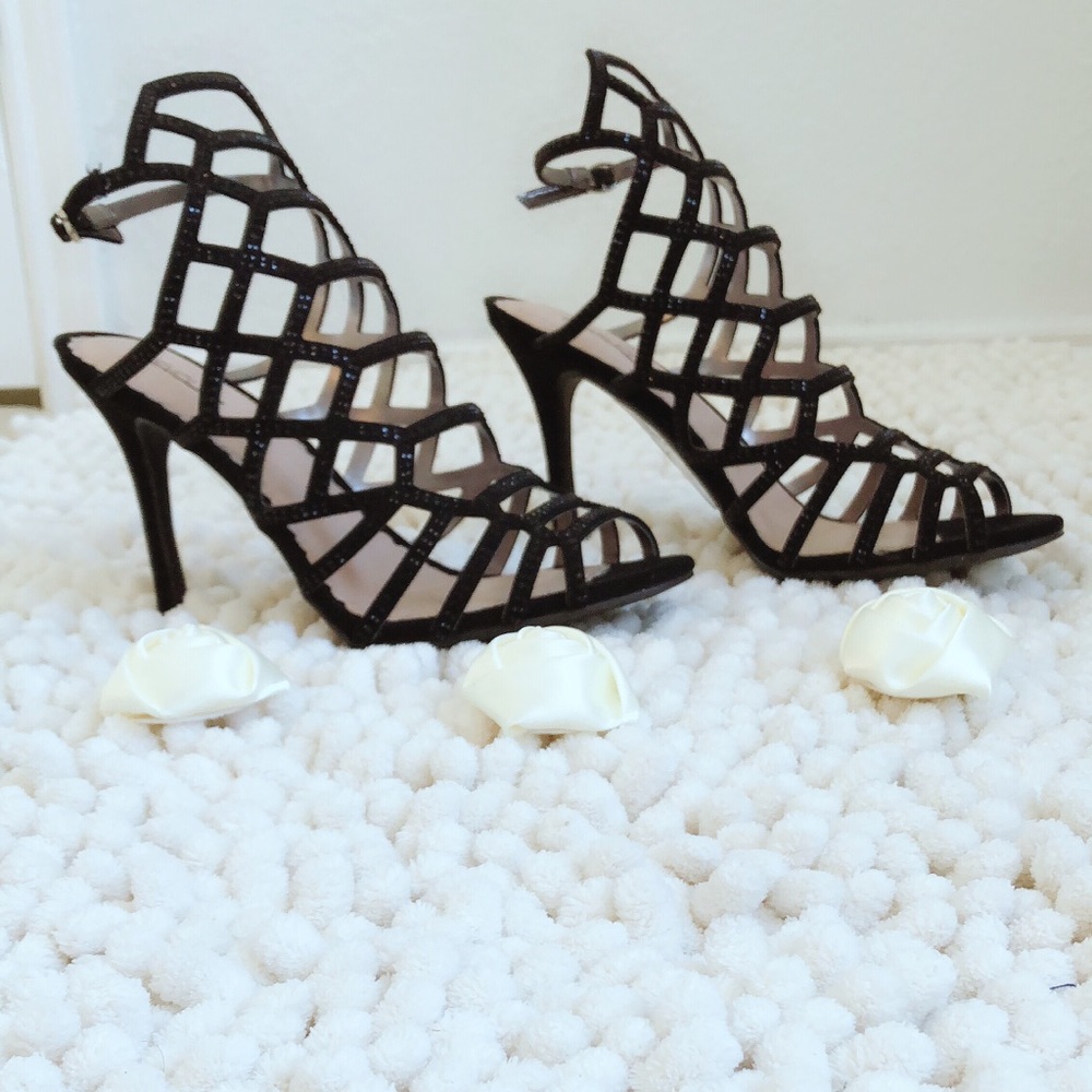 📦SOLD!New women’s geometrical shoes - Picture 3 of 5
